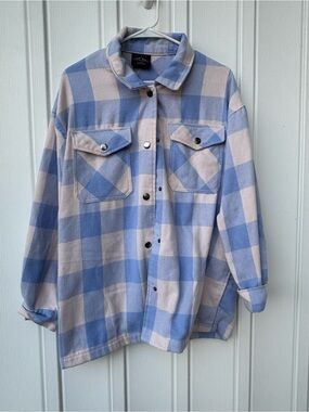 HFX Blue and White Shacket Large Button Up